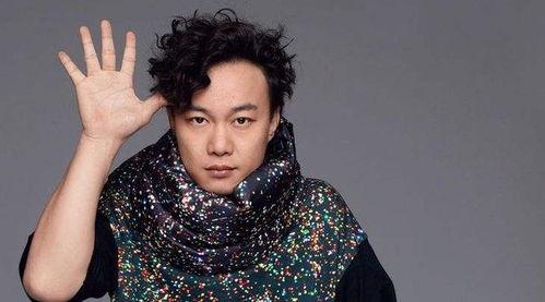 陈奕迅最新爆料,揭秘音乐背后的故事与心路历程 第1张 陈奕迅最新爆料,揭秘音乐背后的故事与心路历程 第1张